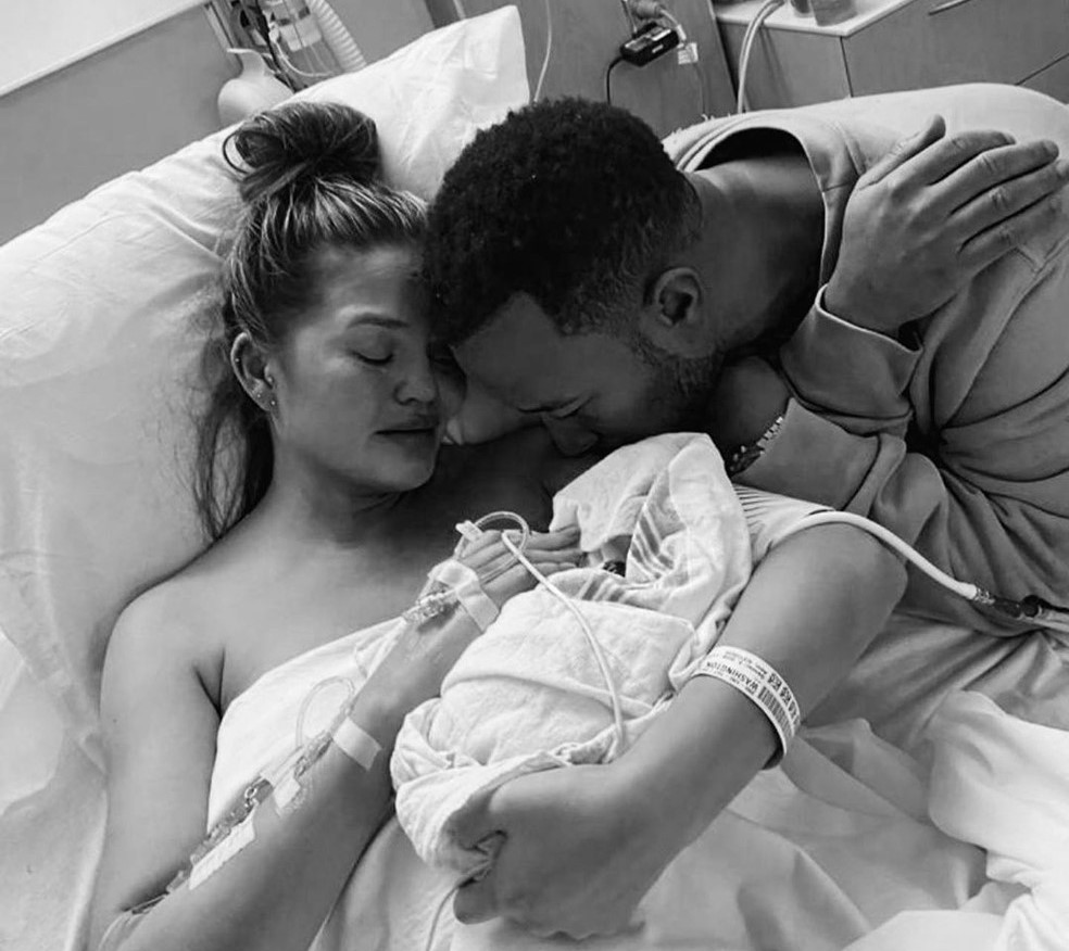 modelo Chrissy Teigen