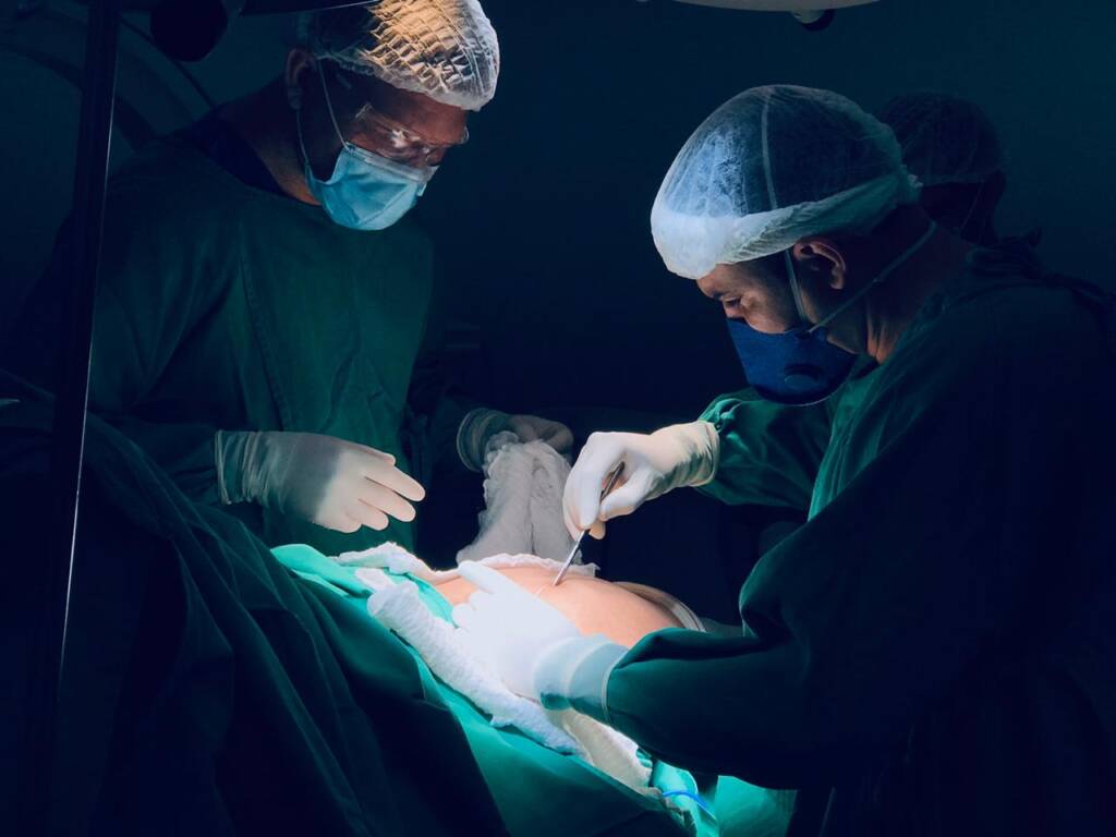 Cirurgia de prótese ortopédica