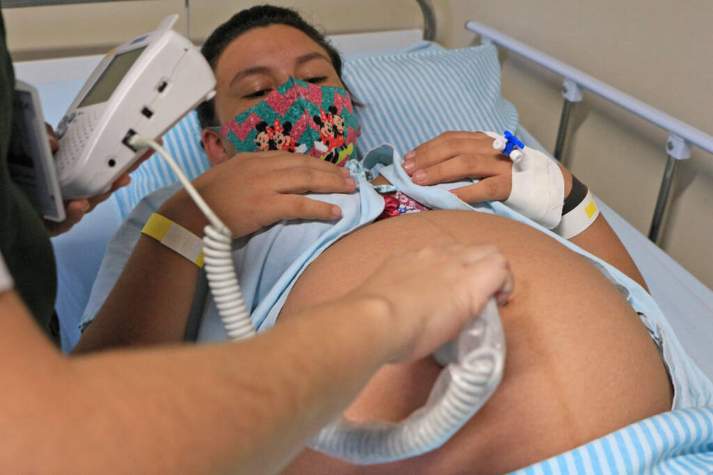 Saiba como manter os cuidados com o pré-natal e a segurança durante o parto  em tempos de pandemia - Pró-Saúde